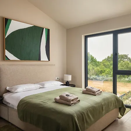 Villa Modern Tia Ii With Outdoor Pool In Porec *