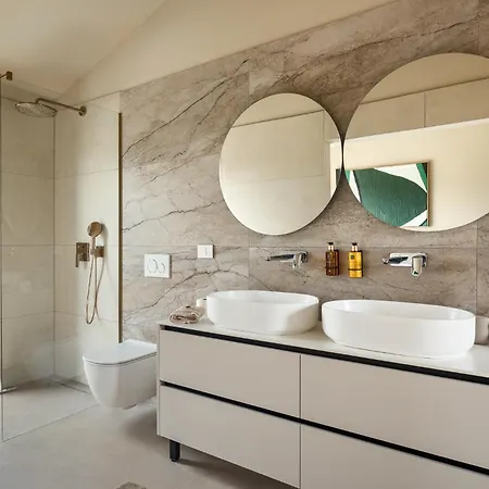 Modern Tia Ii With Outdoor Pool In Porec Villa