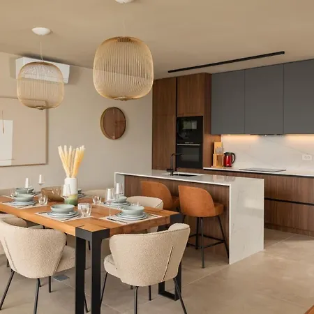 Modern Tia Ii With Outdoor Pool In Porec *